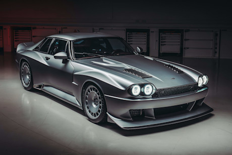 TWR-Supercat-2025-jaguar-xjs-restomod (4)