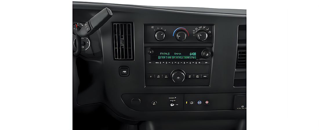 GMC Savana 2015 9