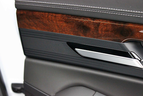 Editorial 2017 genesis g90 33t 28 dh