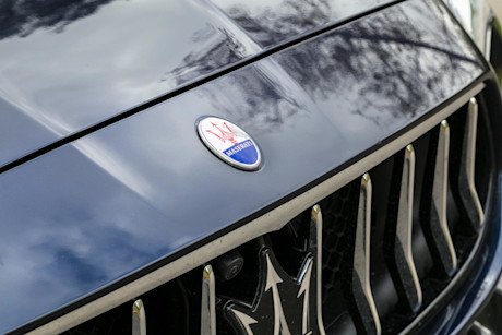 Editorial 2020 maserati quattroporte sq4 gran lusso 12 jw