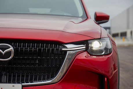 Editorial 2024 mazda cx 90 phev gs l td 240229 11 jk