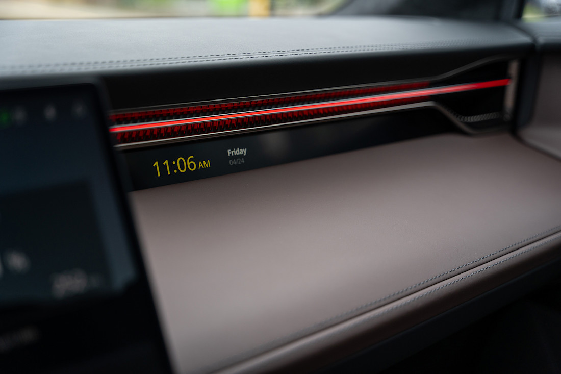 2026 Lotus Eletre - FD - JW - 260429 - 29.jpg