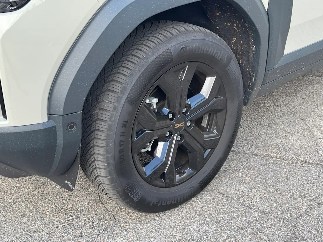 Duster Hybrid 150 4x4 8
