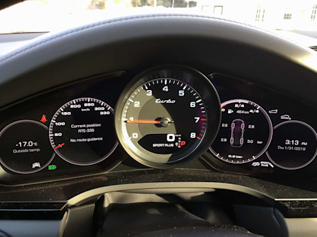 Editorial 2019 porsche cayenne turbo 11 pb