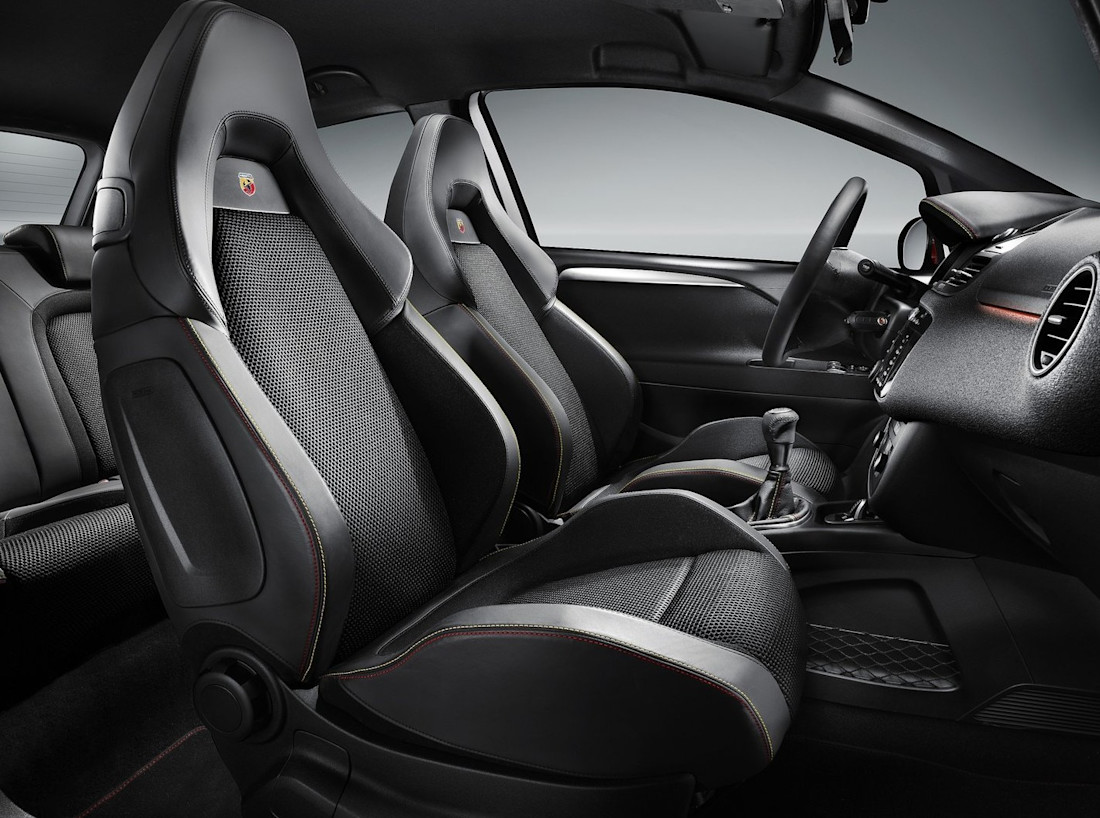 abarth-punto-evo-seats