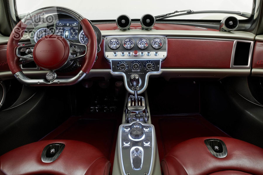 Pagani-Utopia-2023-1600-0f.jpg