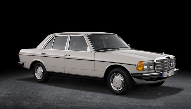 Mercedes-Benz 230