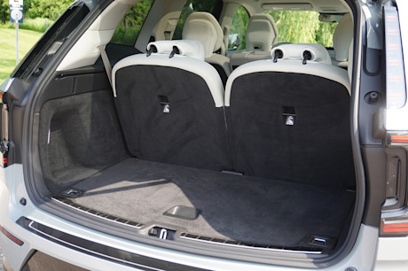 2025 Volvo EX90 Review + Video Body Image