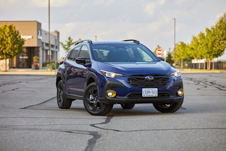 Editorial 2024 subaru crosstrek onyx td 230918 02 jk