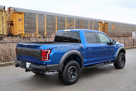 Editorial 2017 ford f 150 raptor supercrew 08 jm