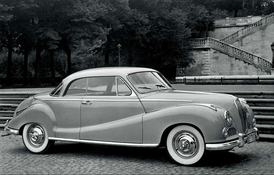 BMW-502_Coupe-1954