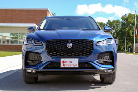 Editorial 2021 jaguar f pace s p250 01 sha