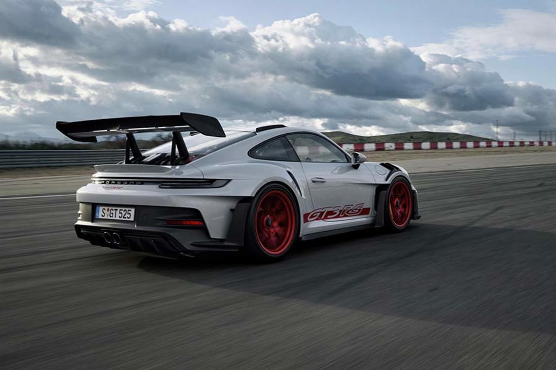 Porsche 911 GT3 RS 2022 (10).jpg