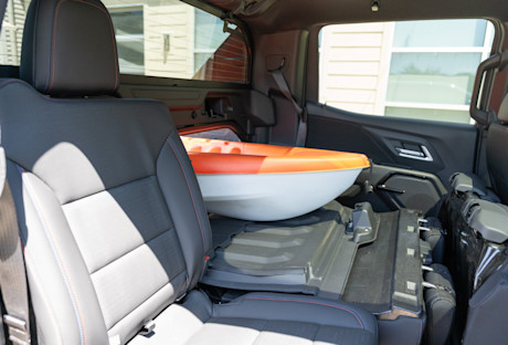 Editorial 2024 chevrolet silverado ev jw 31