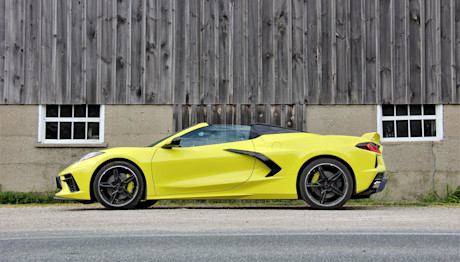 Editorial 2021 chevrolet corvette stingray 3lt convertible 06 dw