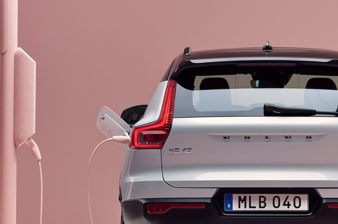 Volvo-XC40_Recharge-2020-1024-19.jpg