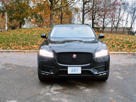 Editorial 2018 jaguar f pace 20d r sport 02 jb