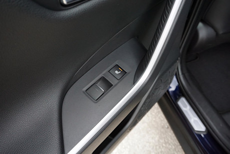 Editorial 2022 toyota rav4 prime xse w technology package 32 di