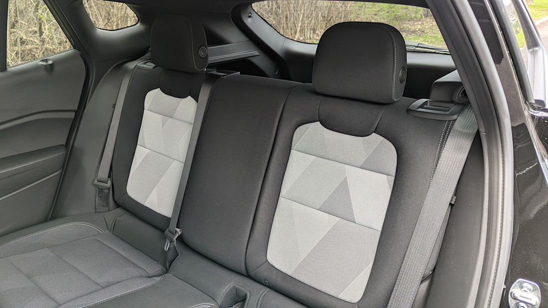 2026 Chevrolet Trax - TD - DB - 260514 - 26.jpg