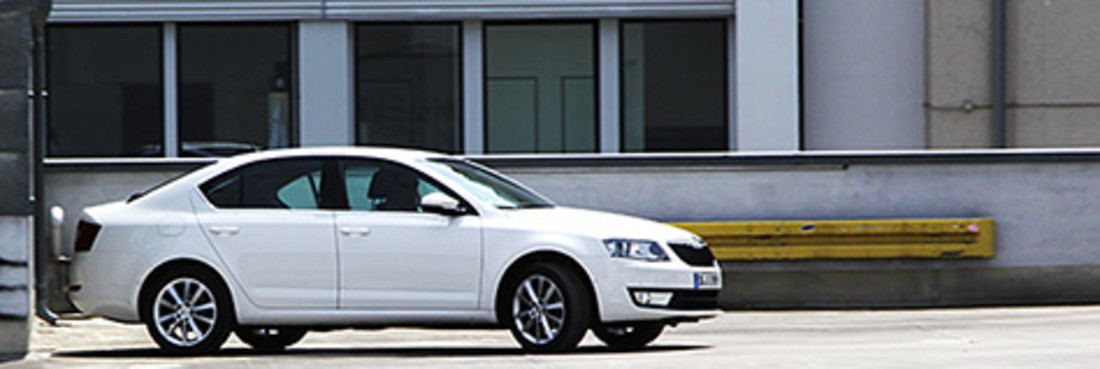 Test: Skoda Octavia Limousine 2.0 TDI – Hat jemand Mittelklasse gesagt?