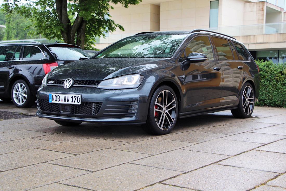 Editorial 2016 volkswagen golf gtd variant jy 03