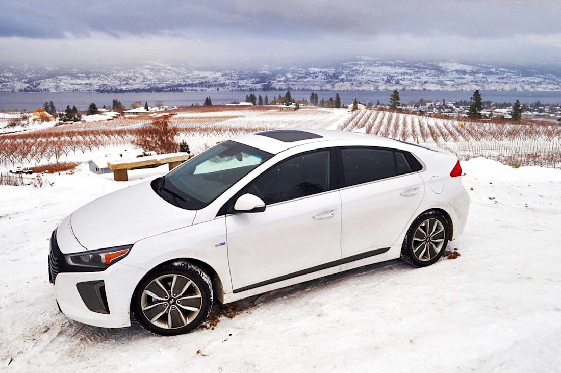 First Drive: 2017 Hyundai Ioniq Hybrid and Ioniq Electric