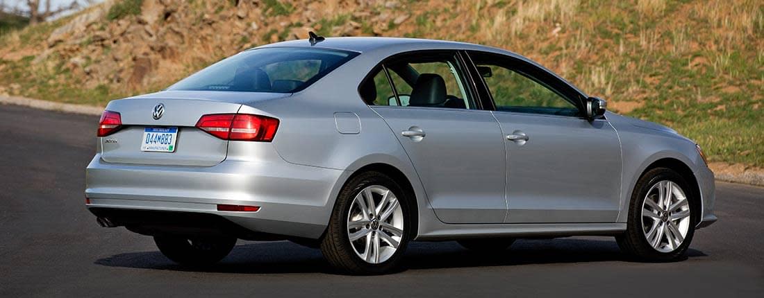 vw-jetta-l-03