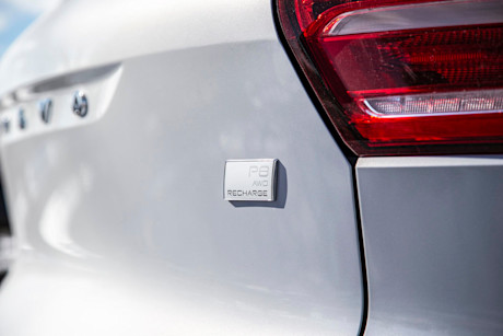 Editorial 2021 volvo xc40 recharge p8 awd 15 jw
