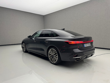 Editorial 2025 audi a5 sedan peter bleakney preview 240712 pb 20
