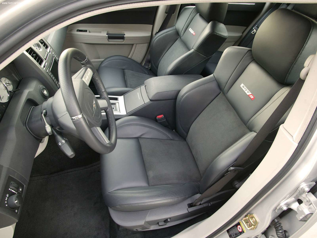 Chrysler-300C_SRT8-2005-1600-0f