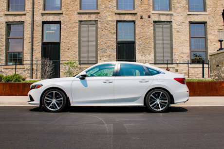 Editorial 2023 honda civic sedan touring td 230605 03 pb