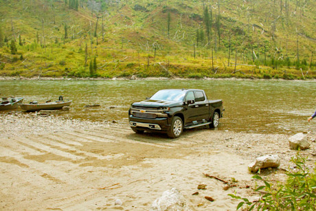 Editorial 2019 chevrolet silverado 06 lw