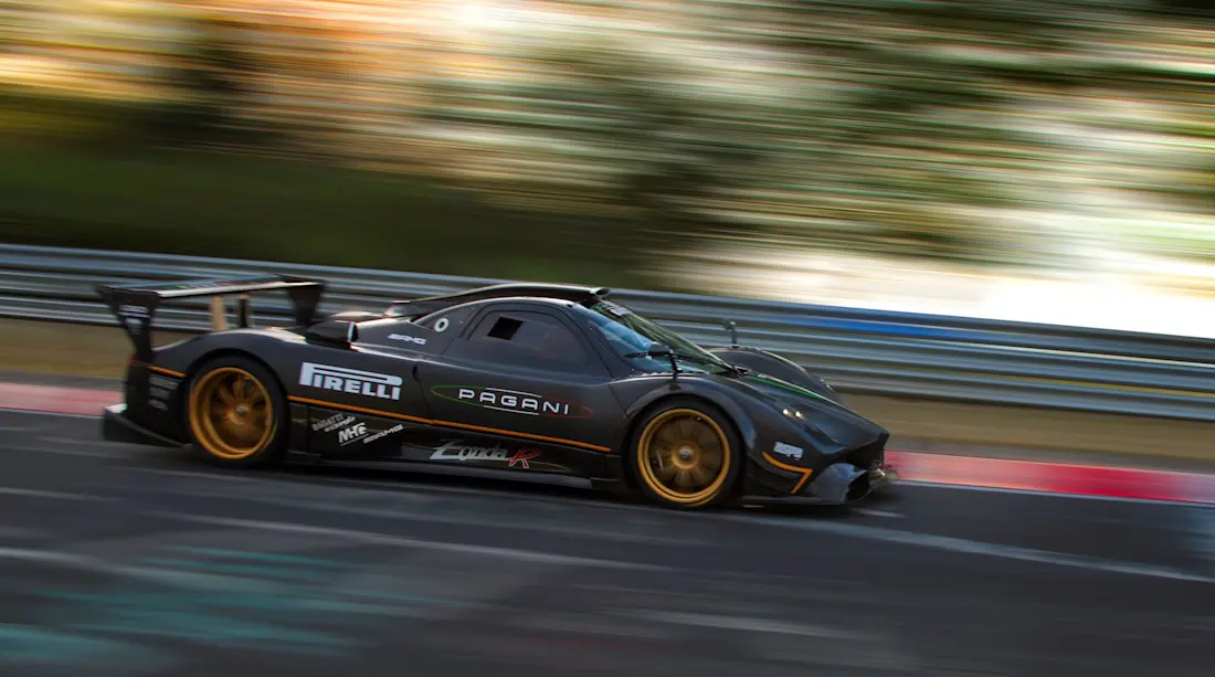 zonda-r-1