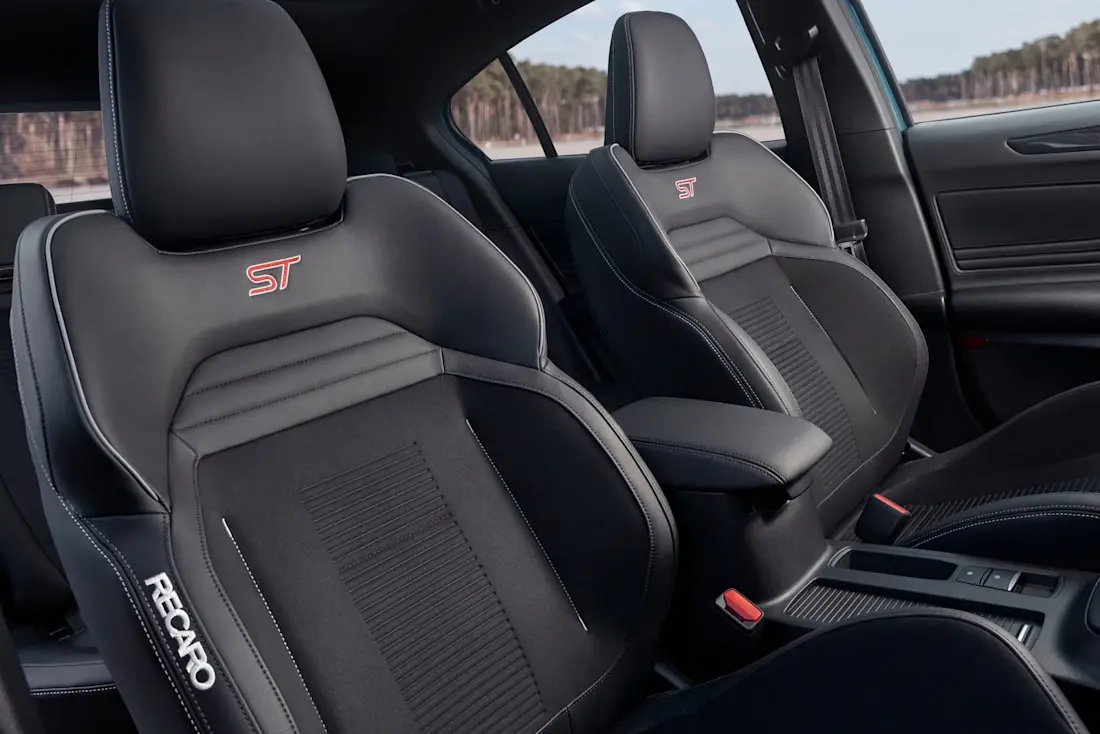 Ford-Focus-ST-Seats