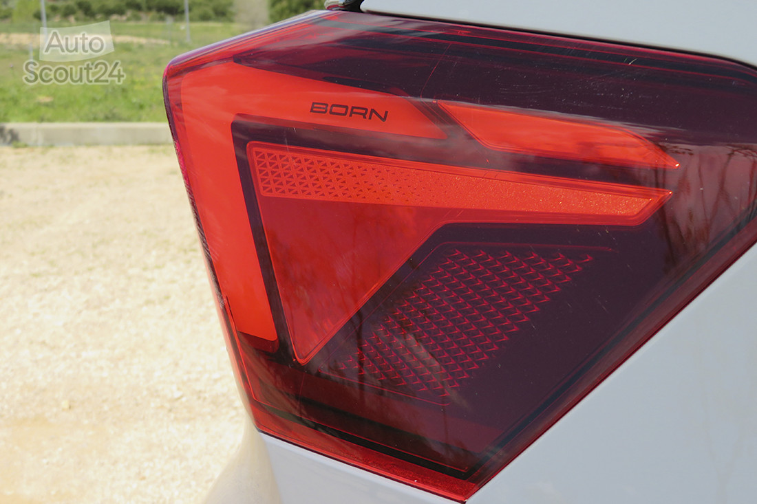 11_cupra_born.JPG