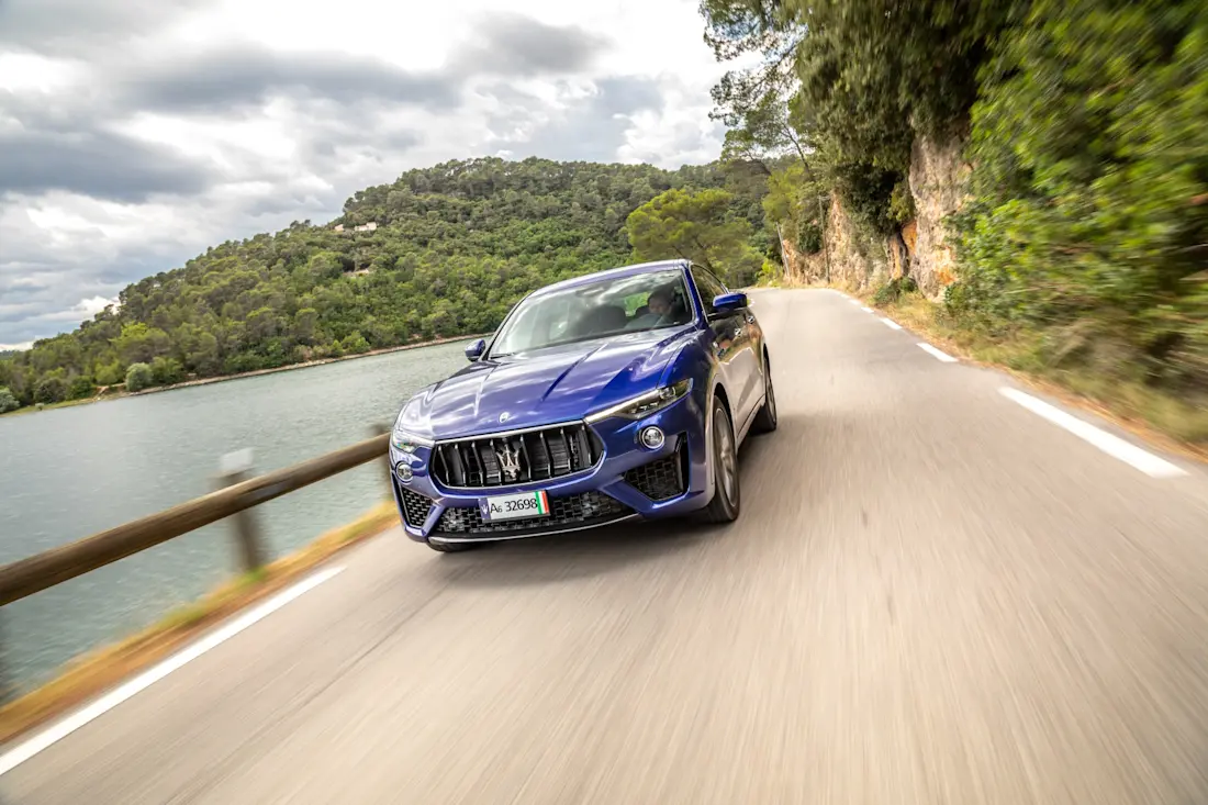 maserati levante gt hybrid sport package 589