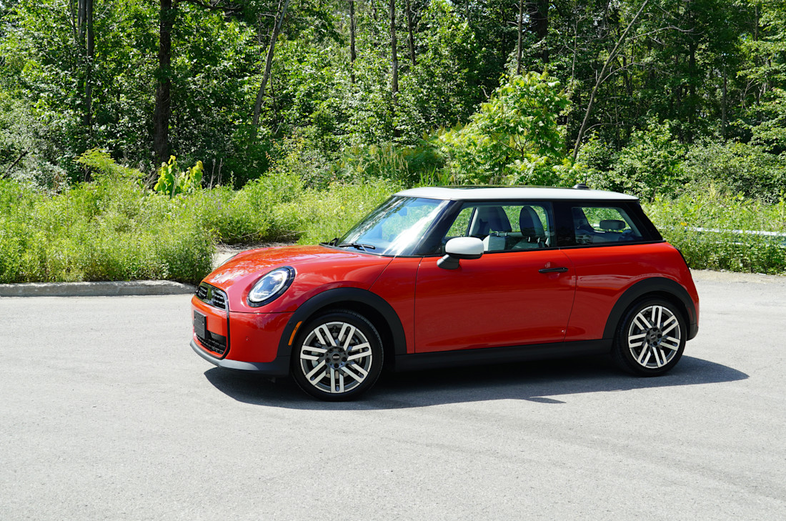 Mini-Cooper-C-2026 (14).jpg