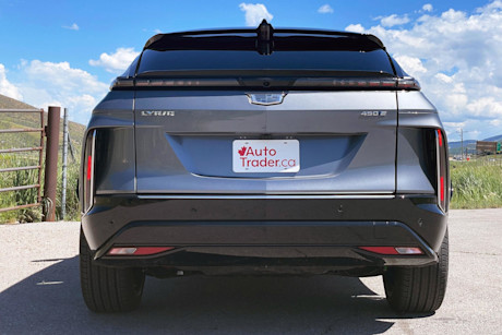 Editorial 2023 cadillac lyriq 10 ct
