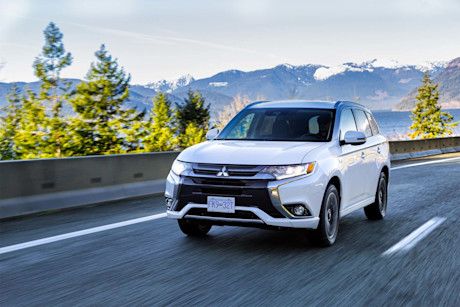 Editorial 07a 2019 mitsubishi outlander phev mitsubishi