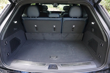 Editorial 2025 cadillac escalade iq fd di 20250313 6