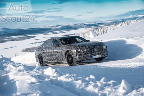 El futuro BMW i7 eléctrico se prueba en el hielo de Suecia