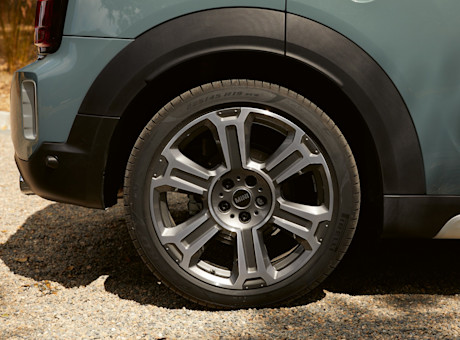 Editorial 2021 mini countryman 1