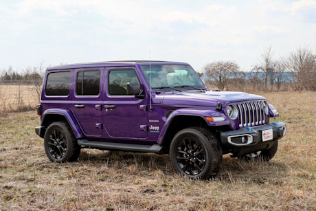 Editorial 2023 jeep wrangler sahara 4xe 05 jm