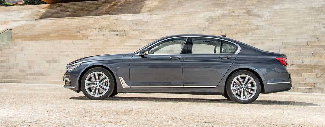 4OR983HBpgELvsp3MbSk53-a125f00d8b5249307c9ab6149f146d85-bmw-730-l-01-1100