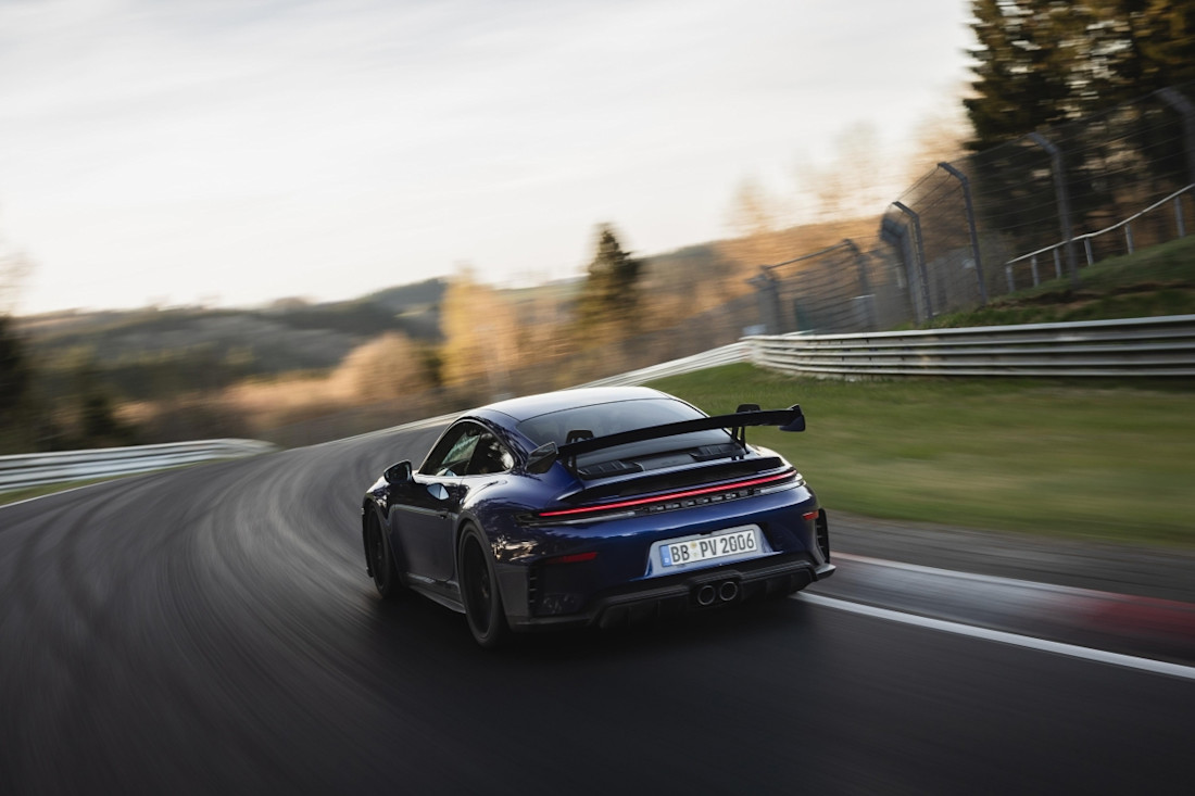 record-gt3-manual-nur-2025 (3).jpg