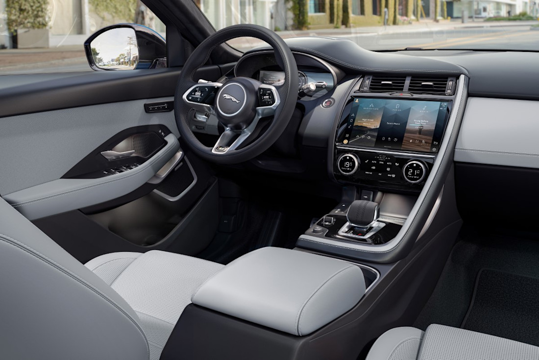 Jag_E-PACE_22MY_05_Cloud_Interior_190521_060