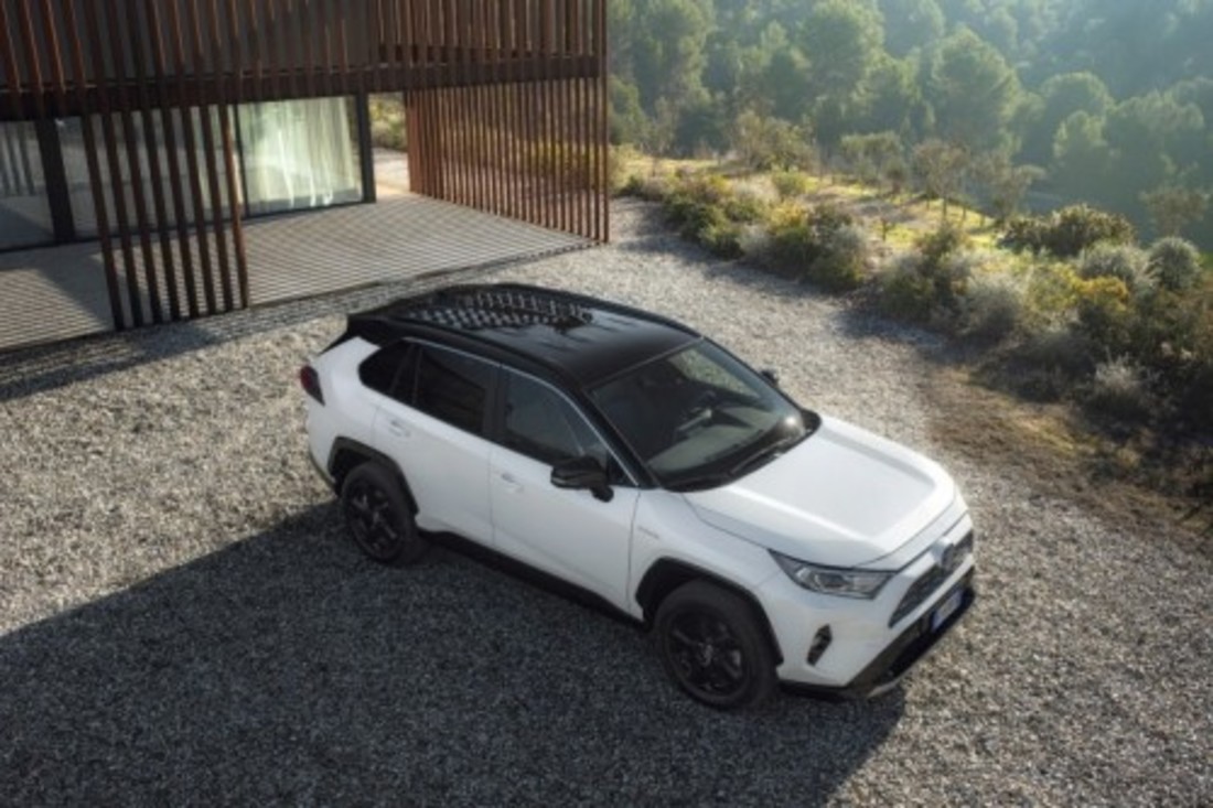 500_2019-toyota-rav4-stat-09-675100.jpg
