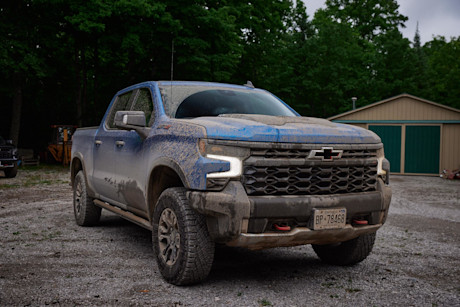 Chevrolet Silverado ZR2 2022 : essai routier Body Image