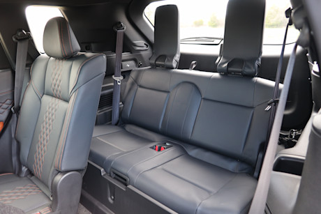Editorial 2024 mitsubishi outlander phev gt premium 26