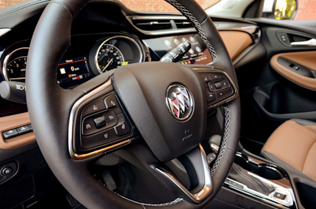 Buick Encore GX 2020 : essai routier Body Image